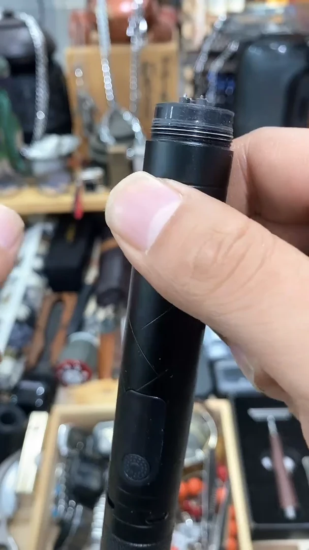 瓷片闪购商品  如图所示