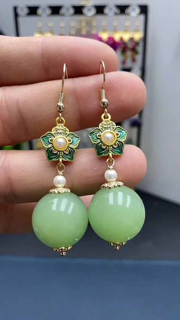 【闪购商品】和田玉耳饰银S925镀金镶嵌尺寸18mmQ1