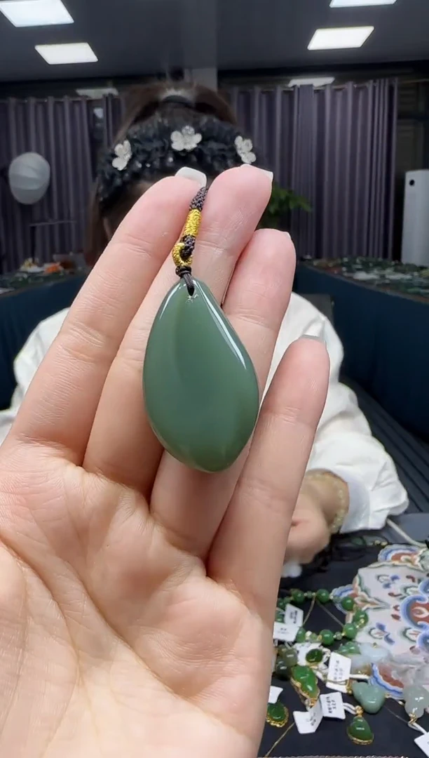 和田玉未镶嵌挂件1