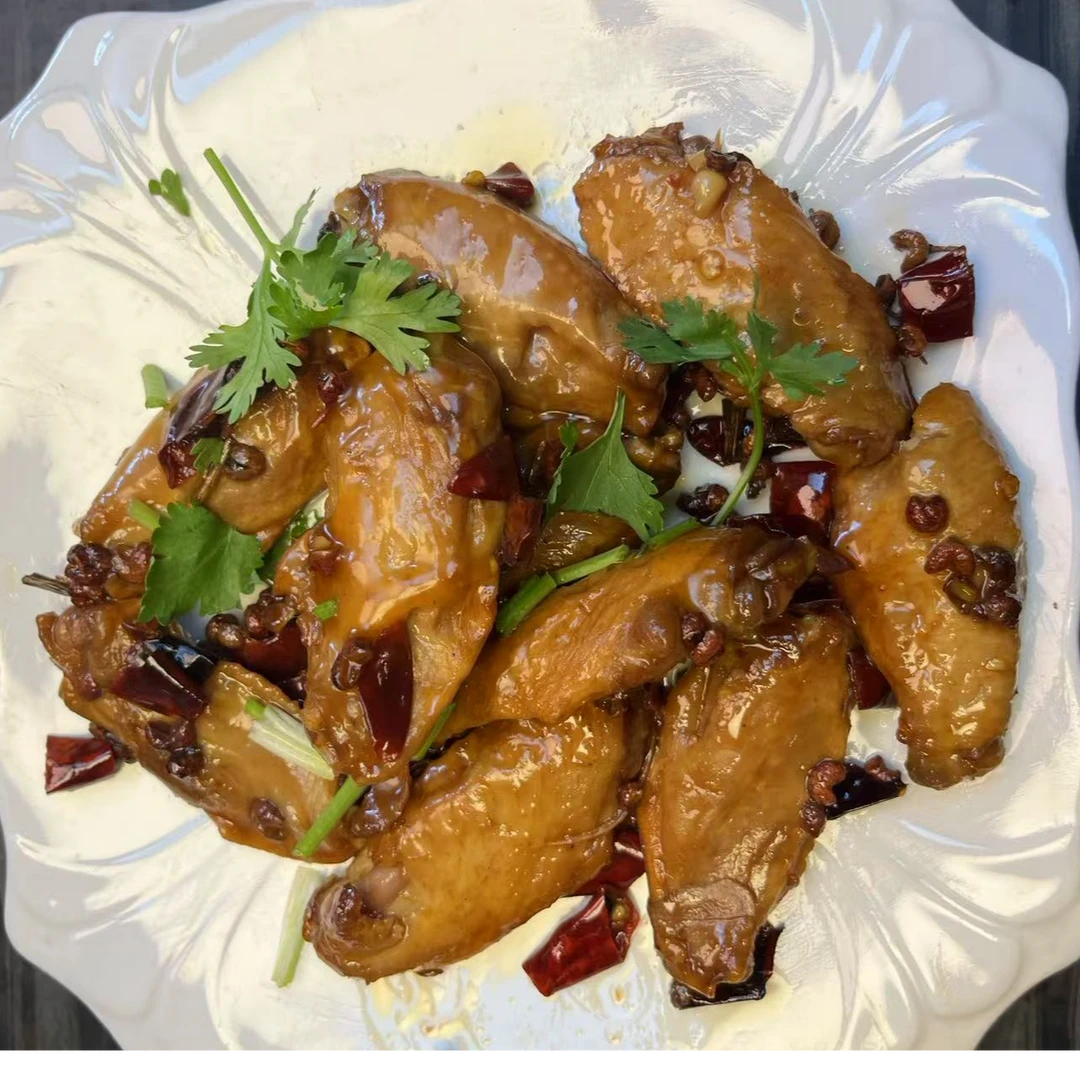 宠粉福利小鸡翅中麻辣鲜香丝丝入味零食解馋开袋即食