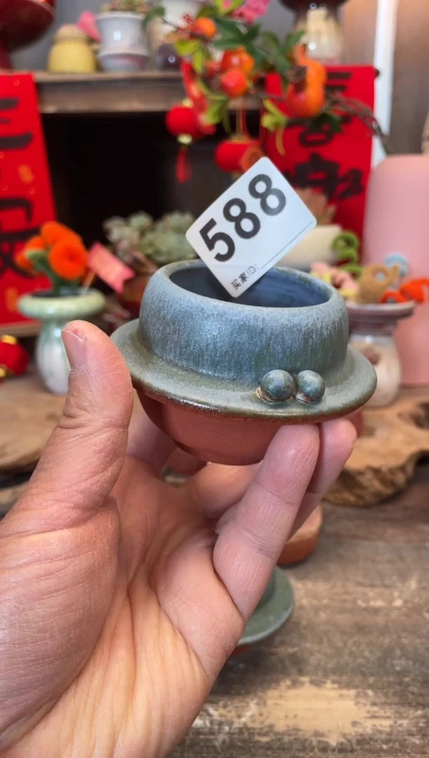 【闪购商品】摆件588知木小芳花盆