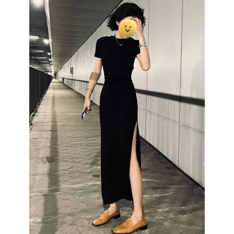 法式双开叉气质短袖连衣裙女2025夏季新款复古修身显瘦包臀长裙子