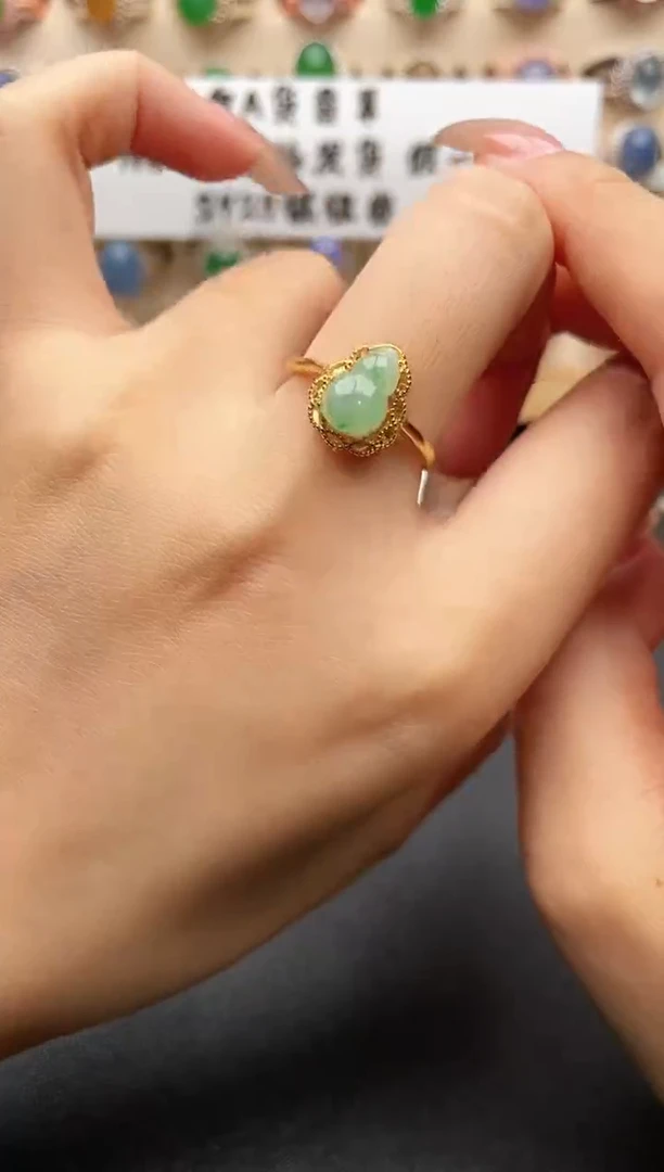 银S925镶嵌戒指翡翠一物一证一礼盒