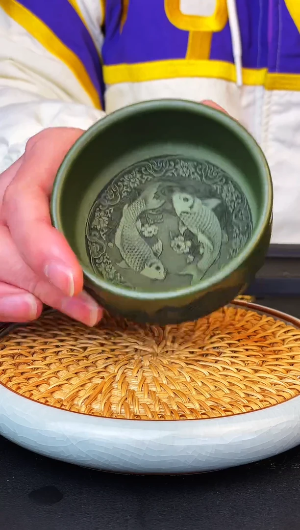 如鱼得水  泥中翡翠 紫砂主人杯