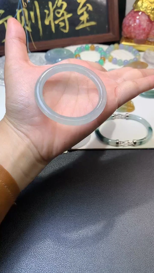 未镶嵌定制翡翠毛货