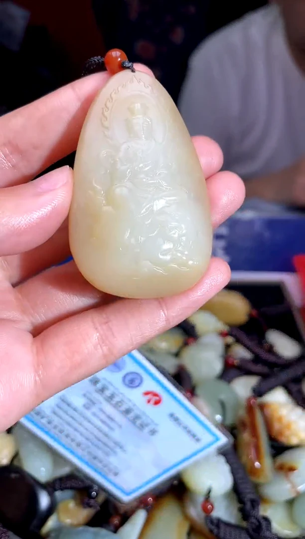 和田玉未镶嵌挂件1