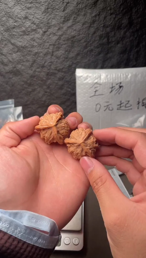 吊坠文玩核桃27三棱