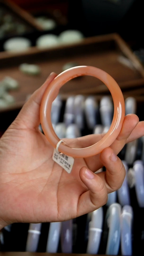 未镶嵌镯子玛瑙/玉髓遇*?4.2  60.6