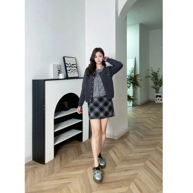 IEF/爱依服【微胖】大码女装2025秋冬新款韩版复古温柔风上下套裙