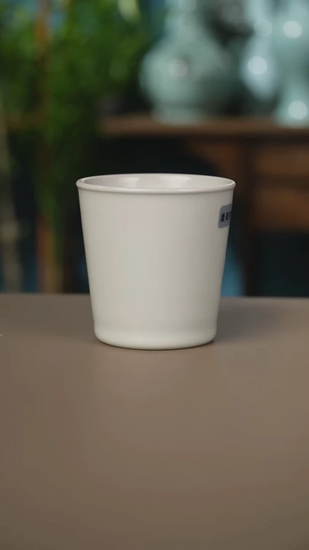 仿古月白不开片可乐杯微暇