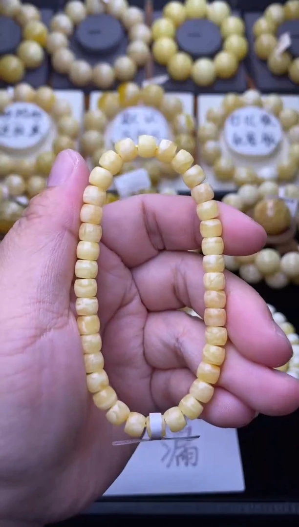 裸石琥珀未镶嵌 大小姐珠宝严选45