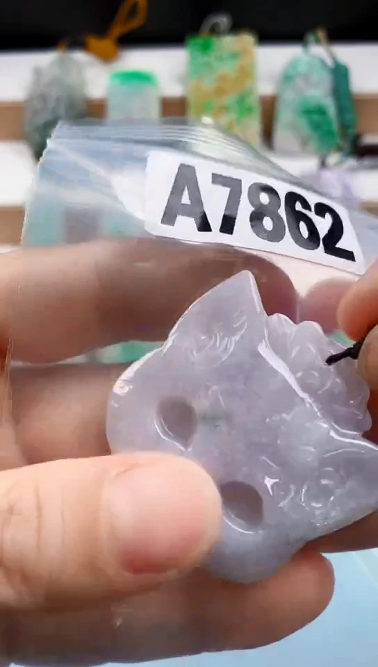 翡翠未镶嵌颈饰天然翡翠吊坠挂件