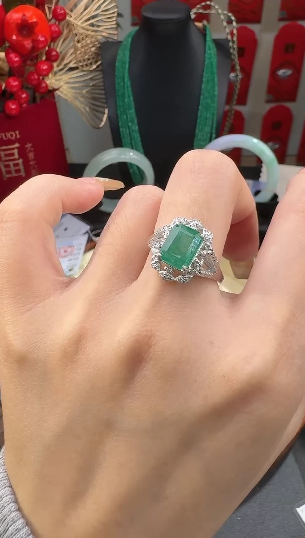 【闪购商品】祖母绿戒指银S925镶嵌戒指