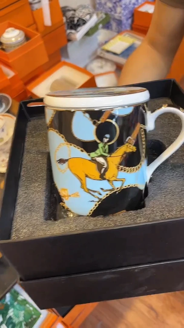 杯鸿辉家品牌瓷器，京东包邮！