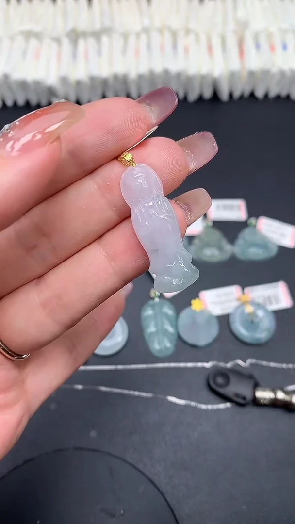 翡翠18K金镶嵌吊坠(不含链)MS190739