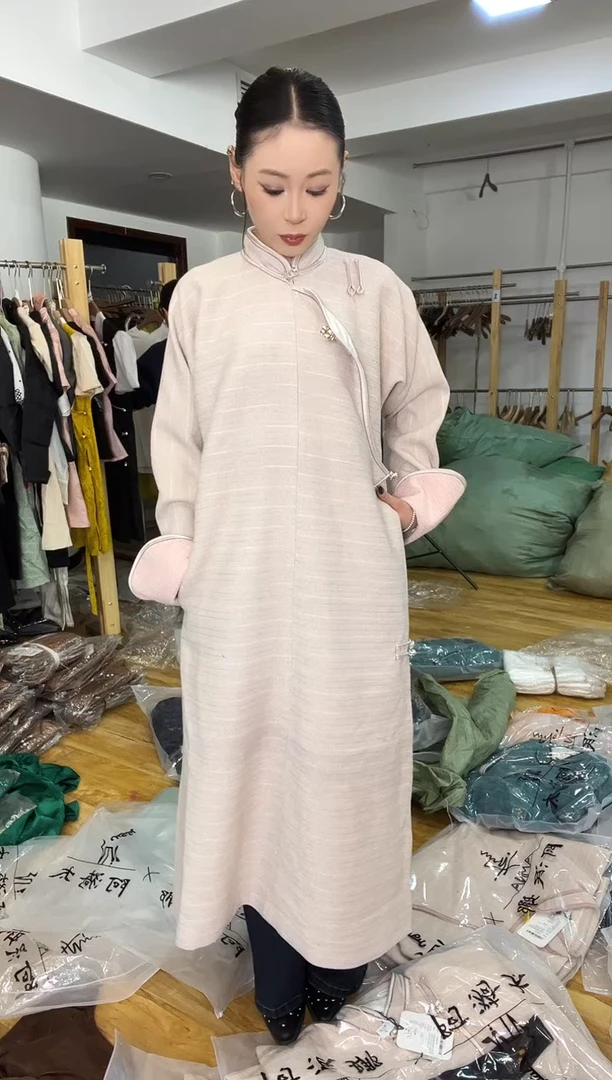 袍子       XL码      120-130斤