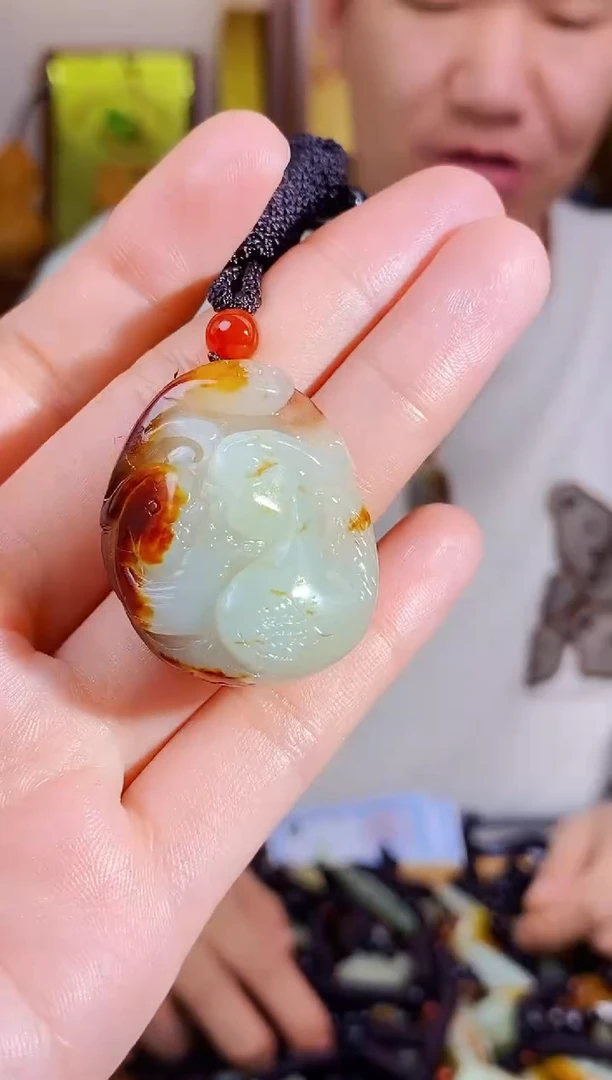 【闪购商品】和田玉颈饰未镶嵌1