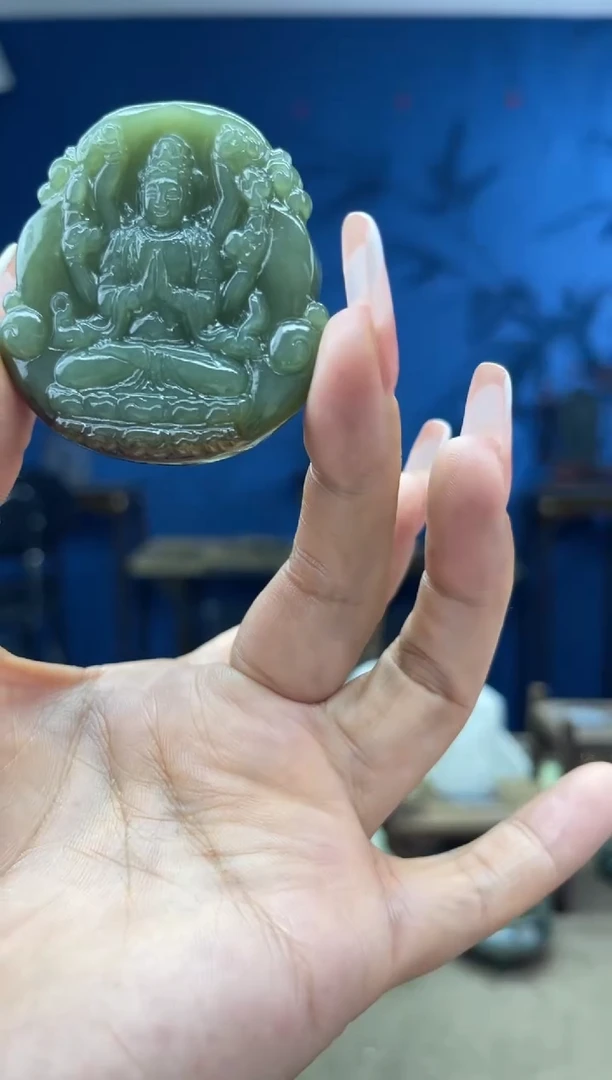 颈饰未镶嵌和田玉1