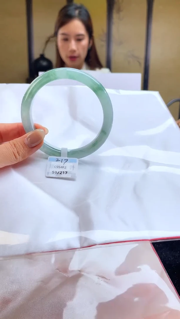 未镶嵌手镯翡翠退货标签需完好-217