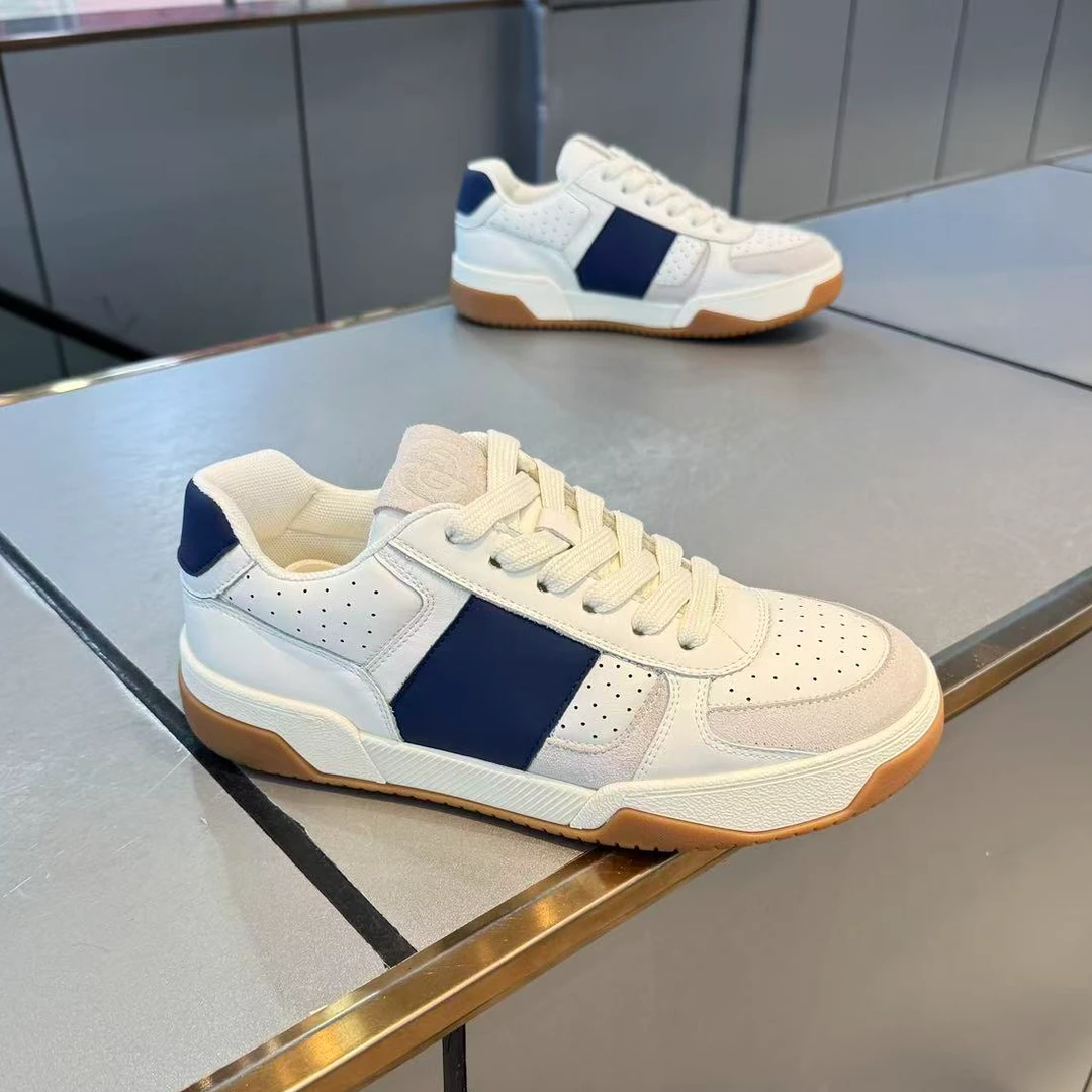 男鞋2025秋季新款轻奢软底软皮板鞋男潮流百搭透气休闲鞋舒适鞋子