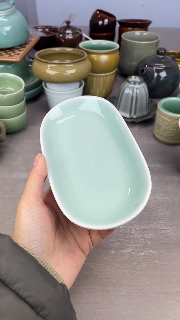 青瓷仓储福利清仓微瑕