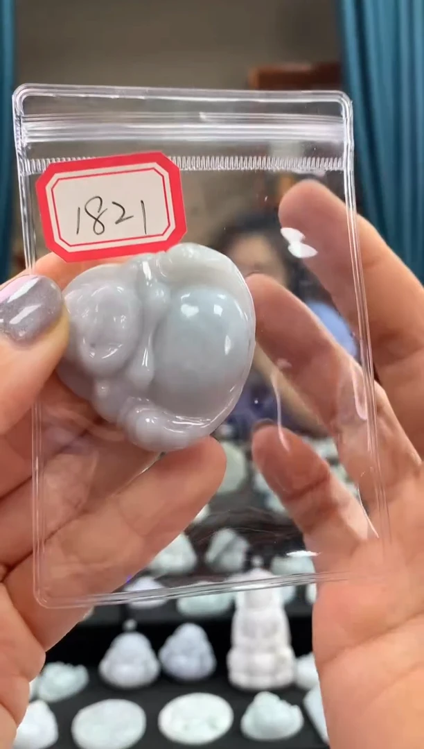 翡翠未镶嵌颈饰佛公1821