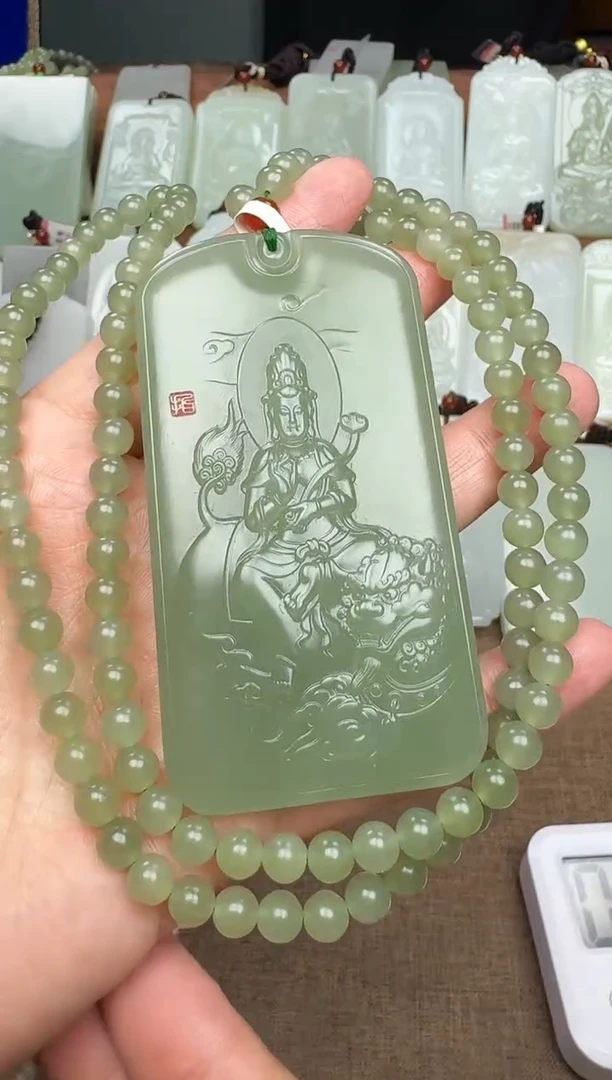 【闪购商品】和田玉颈饰未镶嵌用户1