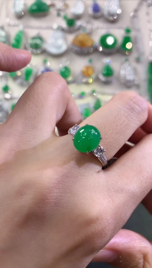 翡翠戒指18K金镶嵌D76