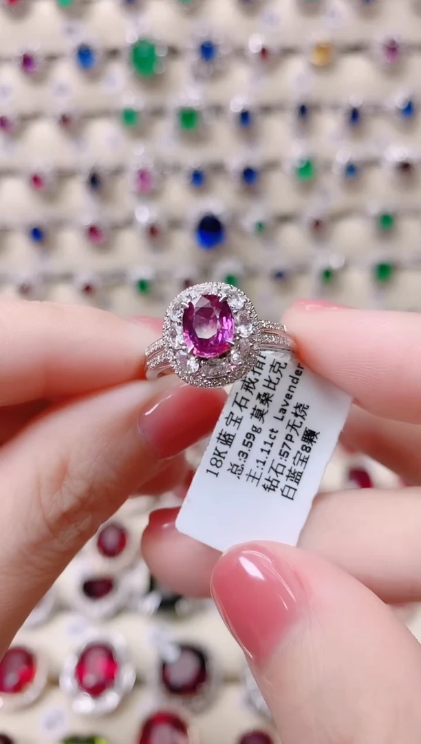 彩色蓝宝石18K金戒指18K金镶嵌1