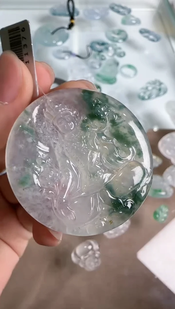 【闪购商品】翡翠吊坠(不含链)未镶嵌..