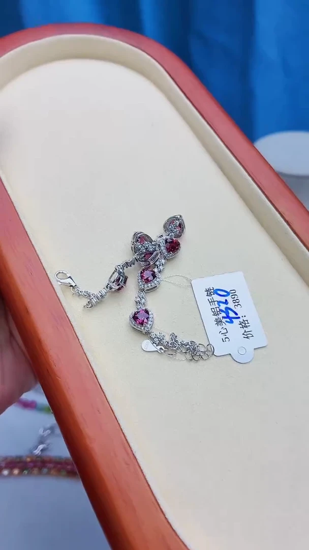 银S925镶嵌手链石榴石376ZB1113产品一个（多样性）