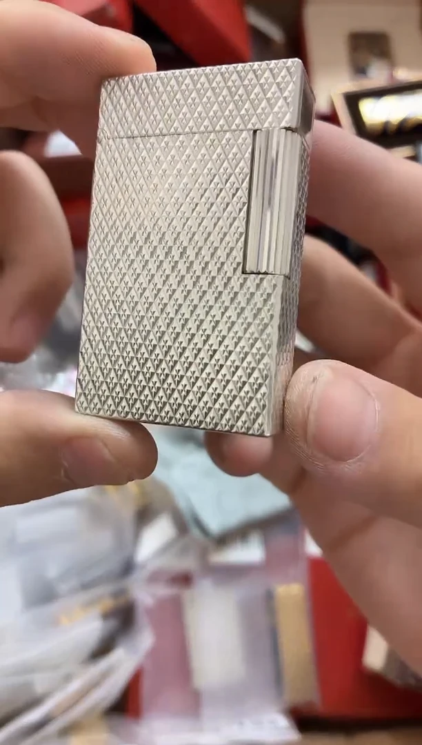 L1大号银色打火机