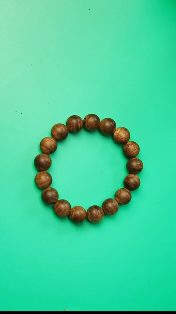 沉香手串文莱软丝单圈12mm