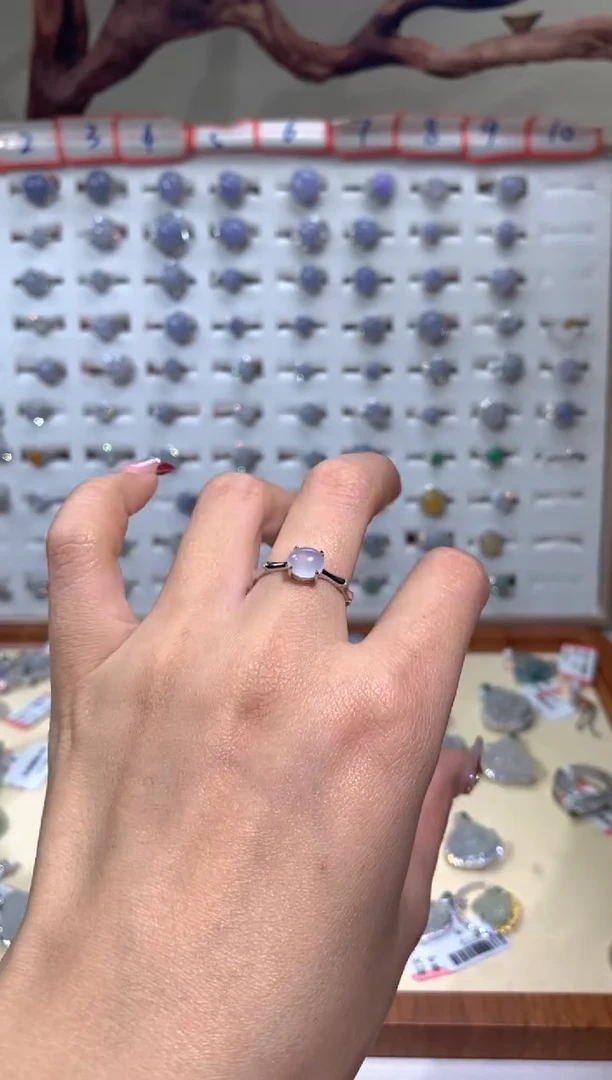 【闪购商品】翡翠戒指银S925镶嵌天然a货翡翠