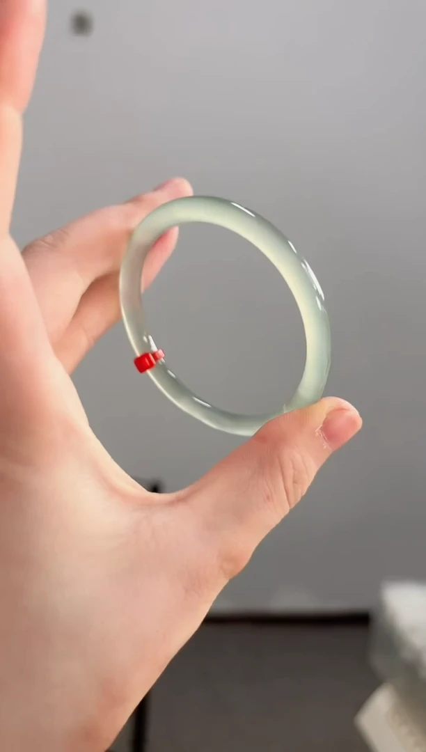 【闪购商品】玛瑙/玉髓手镯未镶嵌54圈