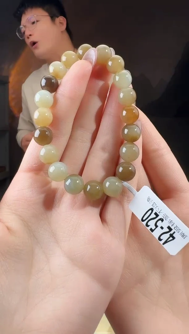 未镶嵌手链和田玉手串