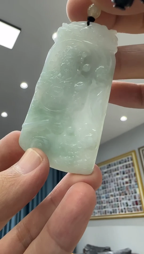 颈饰未镶嵌翡翠天然翡翠A货孤品一件