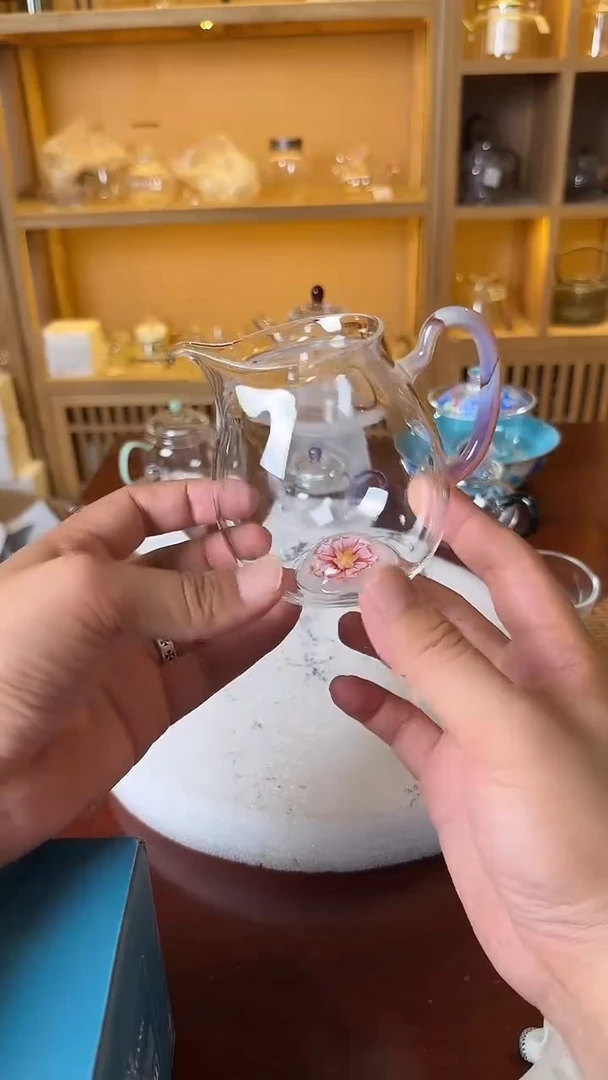 花语公杯粉色。。。。