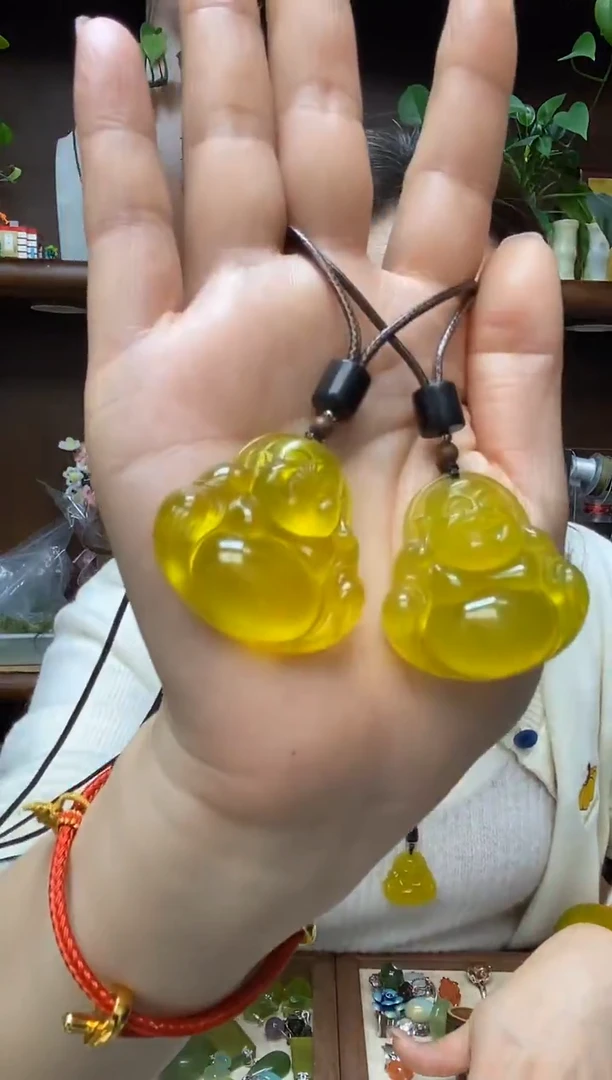 未镶嵌岫玉佛公吊坠多样性发货其中发一