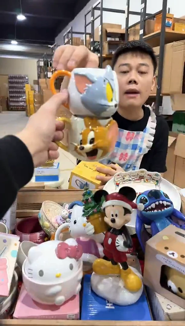 其他原盒立体猫和老鼠对杯