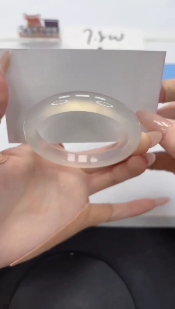 【闪购商品】石英质玉手镯未镶嵌A494-55.7