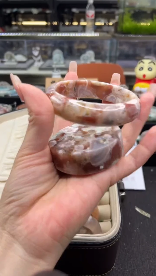 未镶嵌手镯石英质玉尘*丷圈口 （赠品镯心）