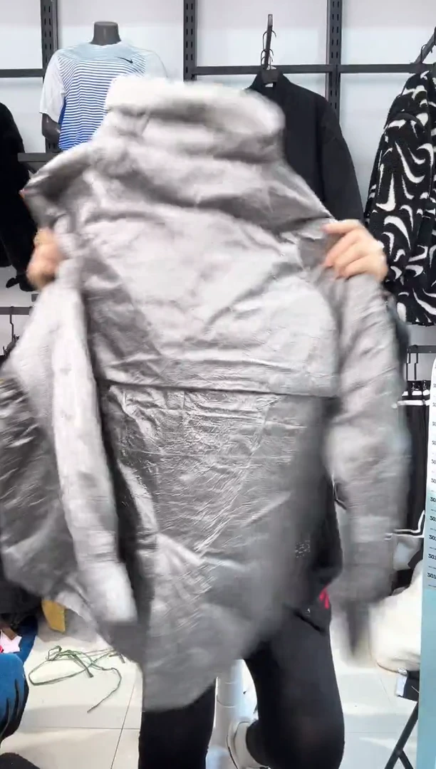 2070  编码  瑕疵直播间过款为准 尺码L