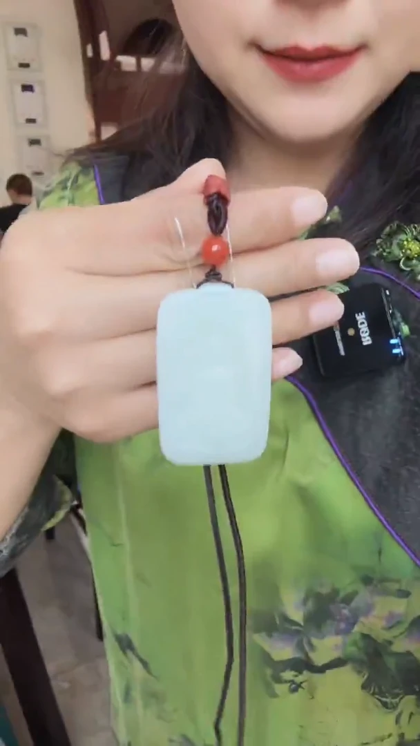 颈饰未镶嵌和田玉小**水DZ