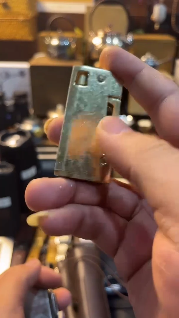 瓷片闪购商品 如图所示