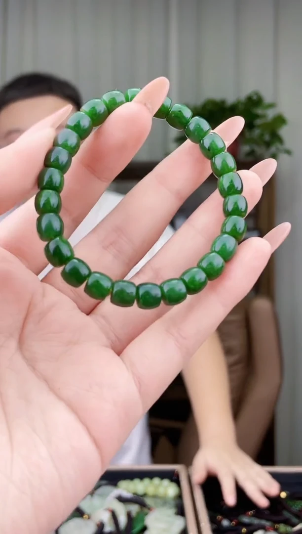 未镶嵌和田玉挂件拍一发一，多样性发货！