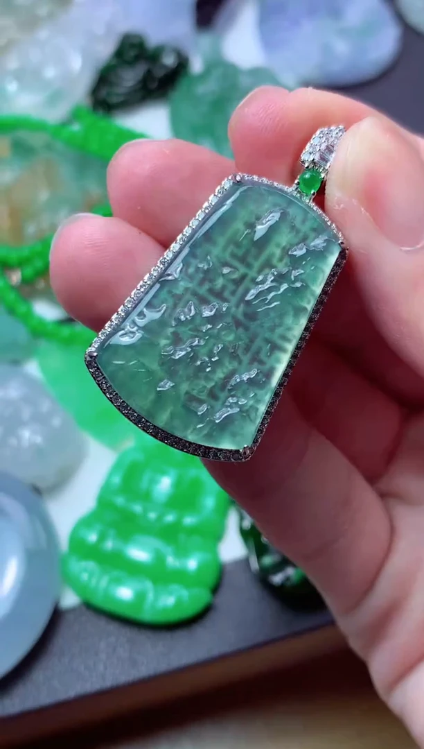 翡翠未镶嵌颈饰天然翡翠