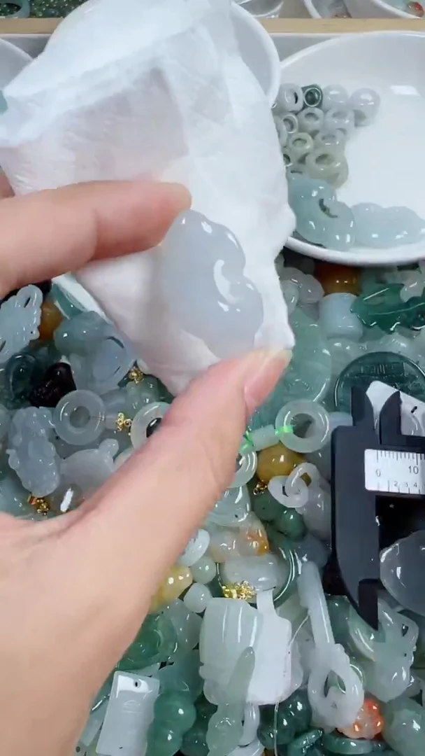 散珠翡翠398号链接，A货翡翠