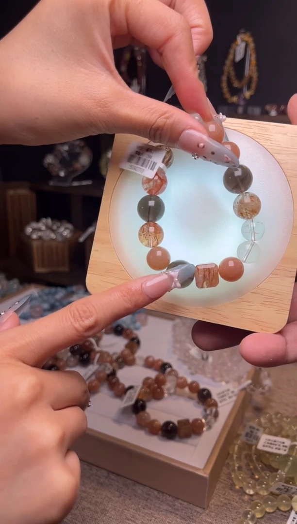 水晶手串未镶嵌超七焦糖多宝