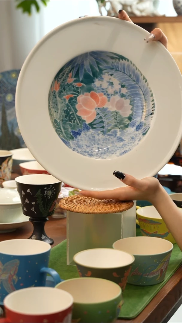 景德镇陶瓷艺术品
